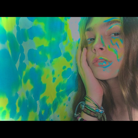 Meet your Posher, Roxy - Picture 11 of 15